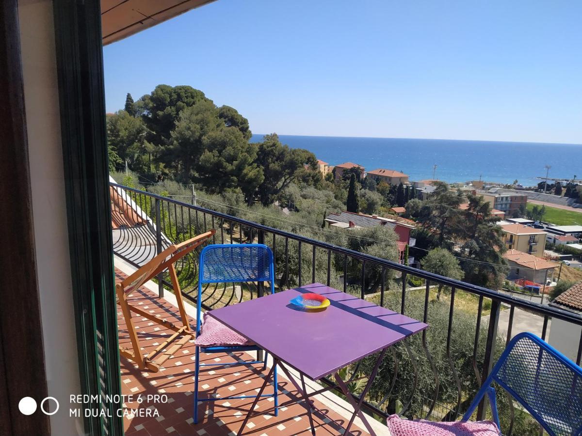 Apartamento Mansarda Mare Bella Vista Citra Zero Zero Ottanta Trentuno Lt O738 Imperia Exterior foto